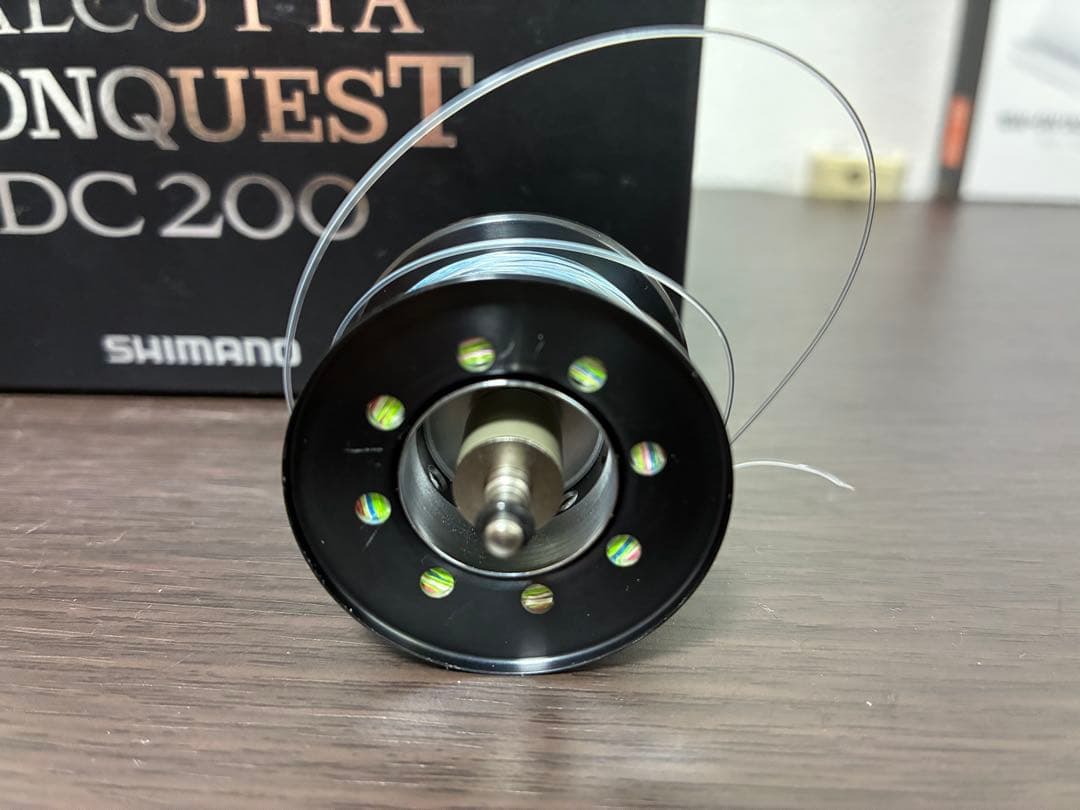 ゴキブリ　シマノ カルカッタコンクエスト DC200