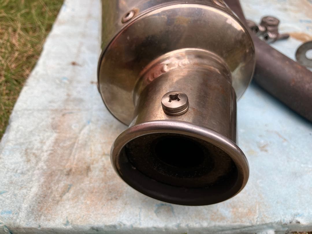 ヨシムラ　Catalyzed マフラー　マジェスティ125