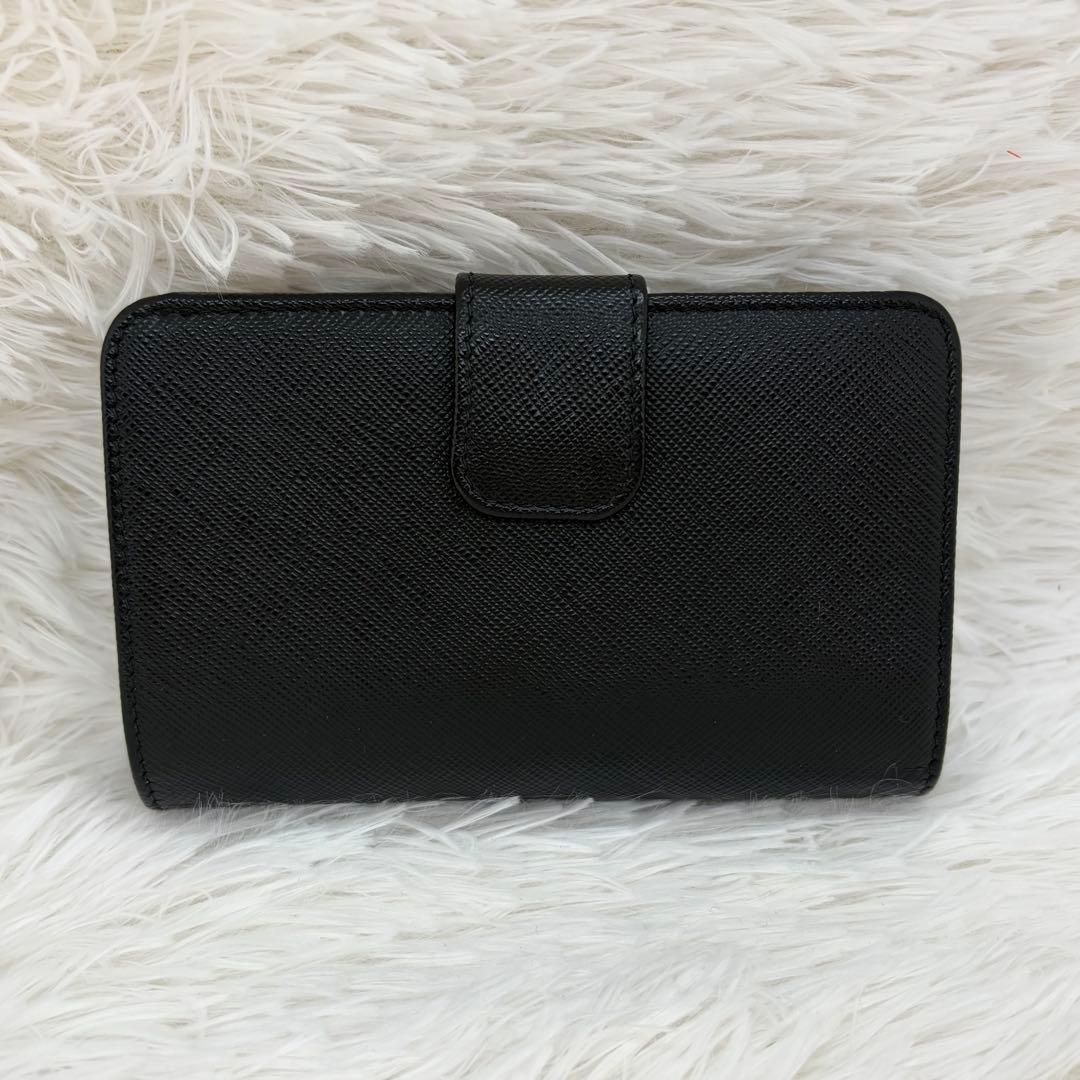 RFID搭載/未使用級✨プラダ　二つ折り財布 三角ロゴ L字 レザー 黒
