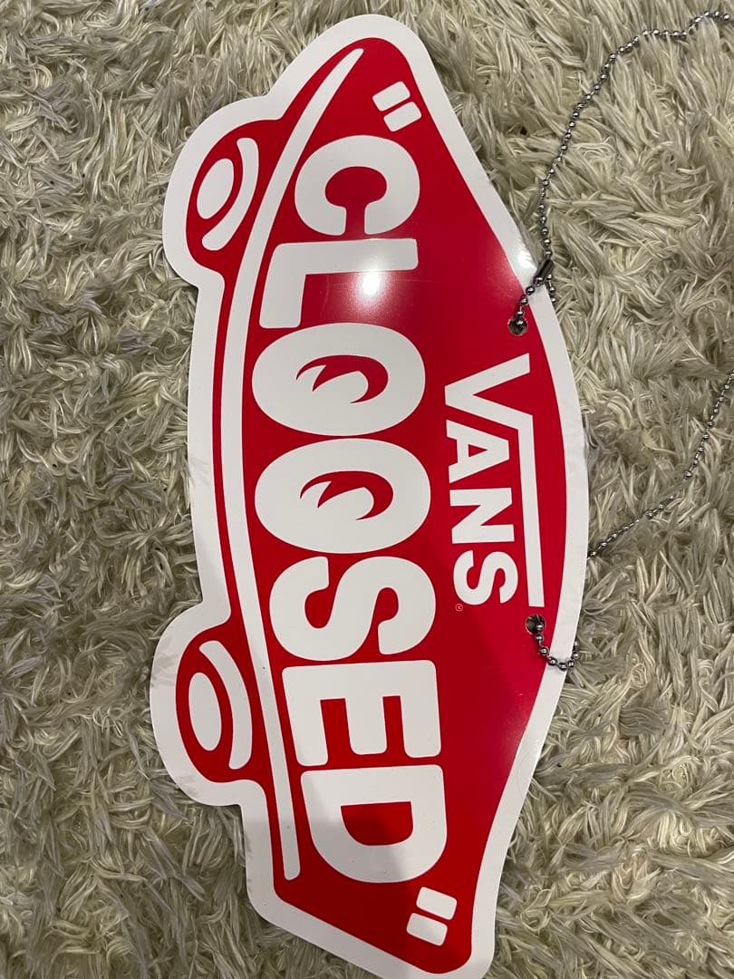 VANS オープン・クローズドプレート