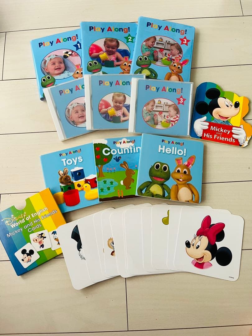 Play Along! 絵本セットと知育玩具