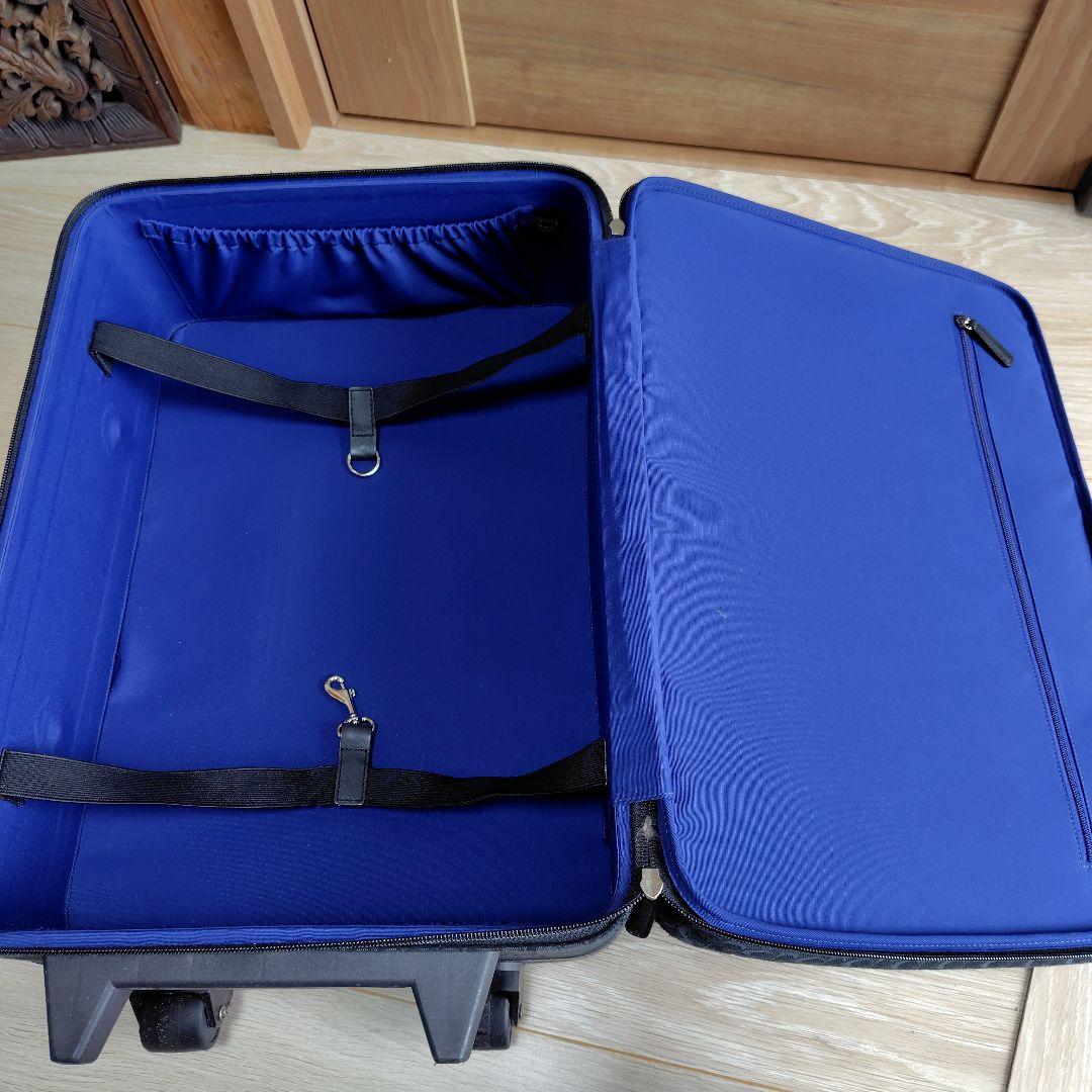 コーチ　シグネチャーストライプ　キャリーケースとトートバッグのセット