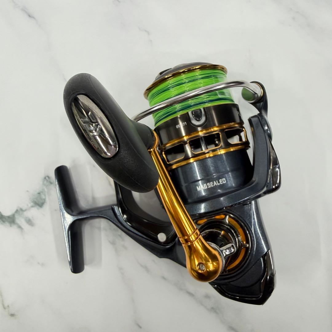 ダイワ　PLAISO 2500H-LBD リール　釣竿　釣具　釣り　中級者向け