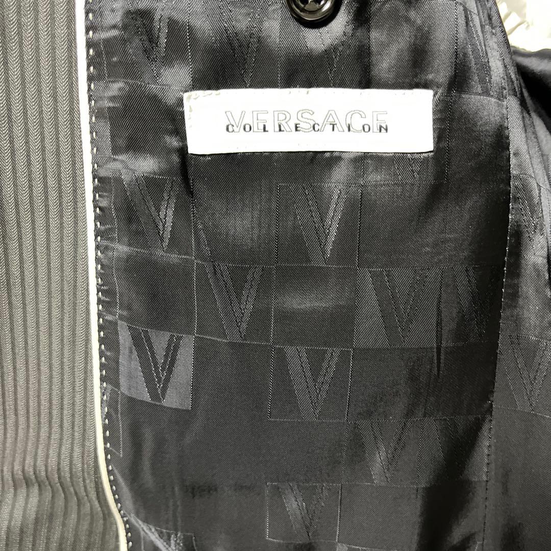 VERSACE 光沢ブラック ストライプ スーツ