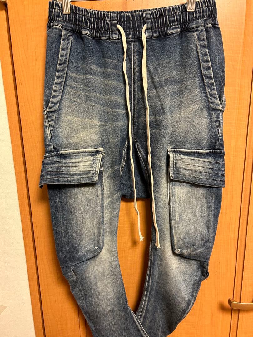 パンツ A.F ARTEFACT CARGO SARROUEL SKINNY