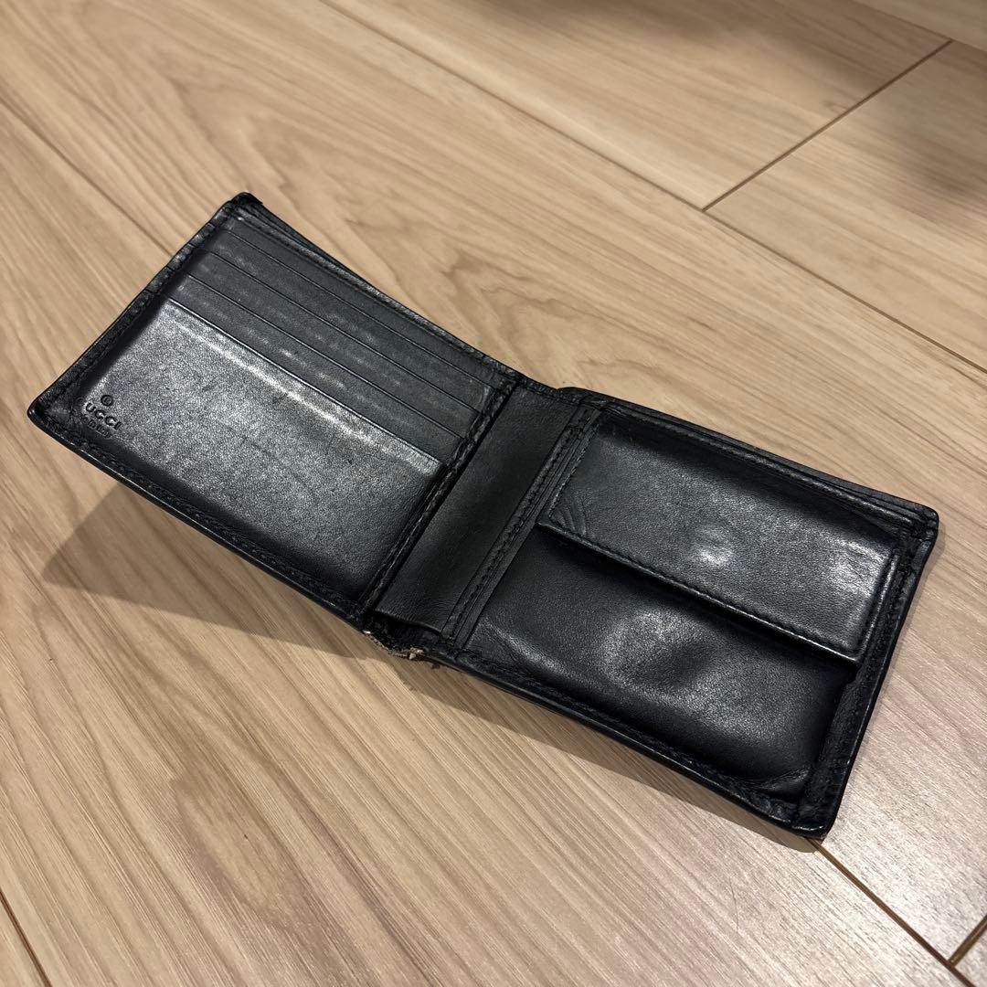 GUCCI グッチ 蜂 二つ折り財布