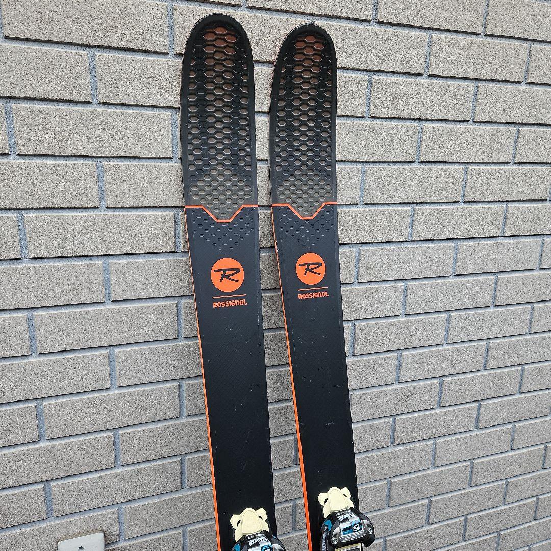 スキー 板・ビンディング（男性174cm／73kgが使用）