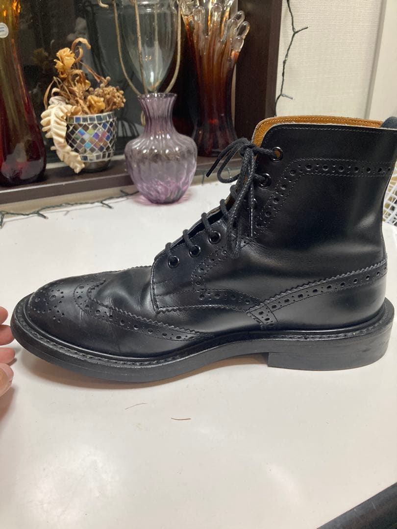 ク*ン様 トリッカーズ　M2508 カントリーブーツ　ブラックレザーハイカットブ