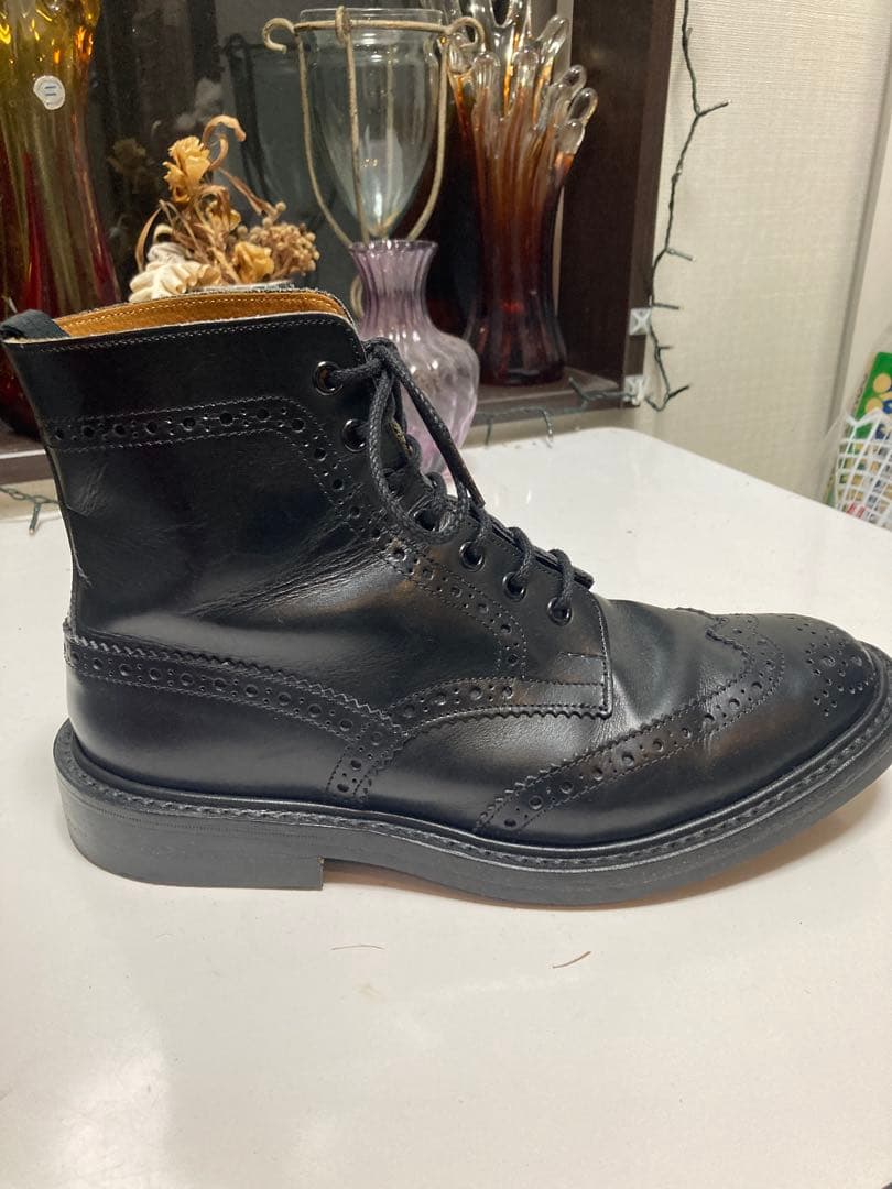ク*ン様 トリッカーズ　M2508 カントリーブーツ　ブラックレザーハイカットブ