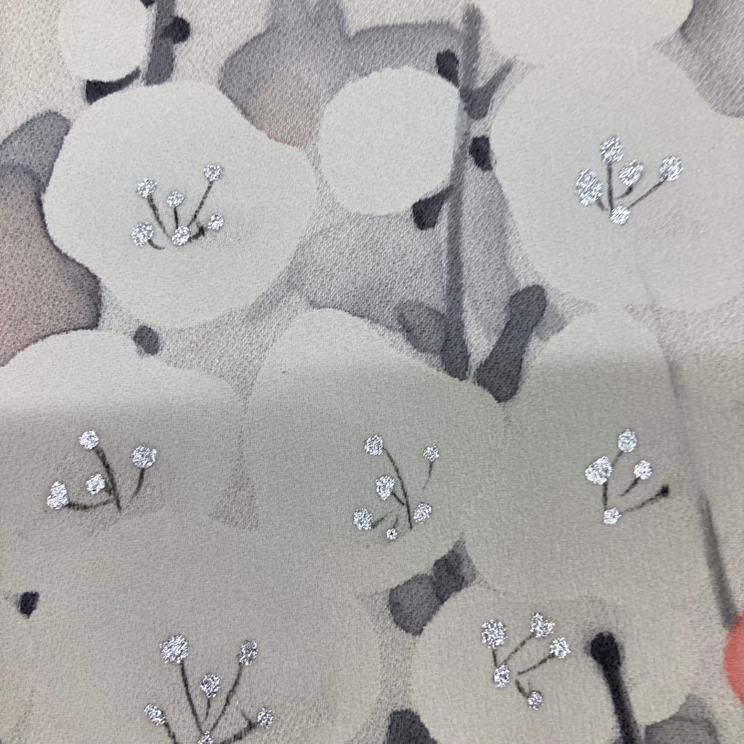 紅梅白梅　花柄振袖 着物