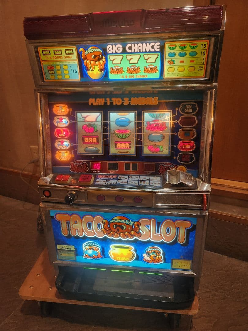 パチスロ　実機　4号機　タコスロ