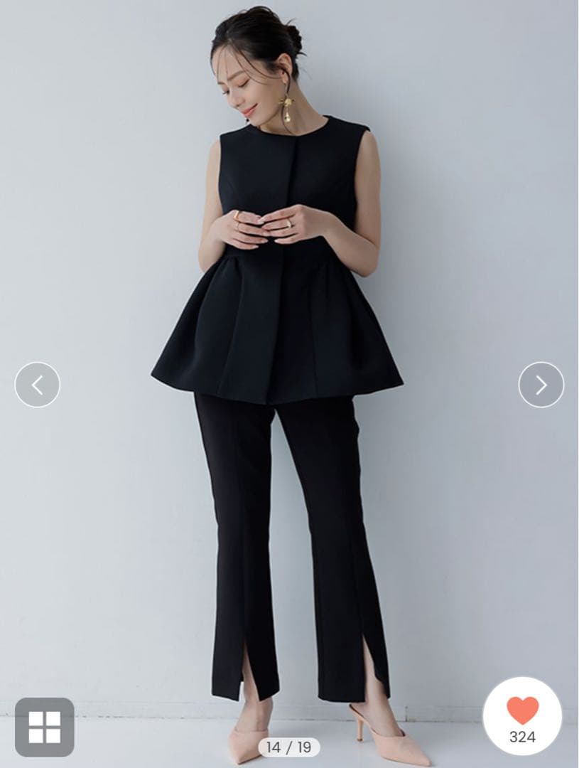 ペプラムフォルムトップス black anuans