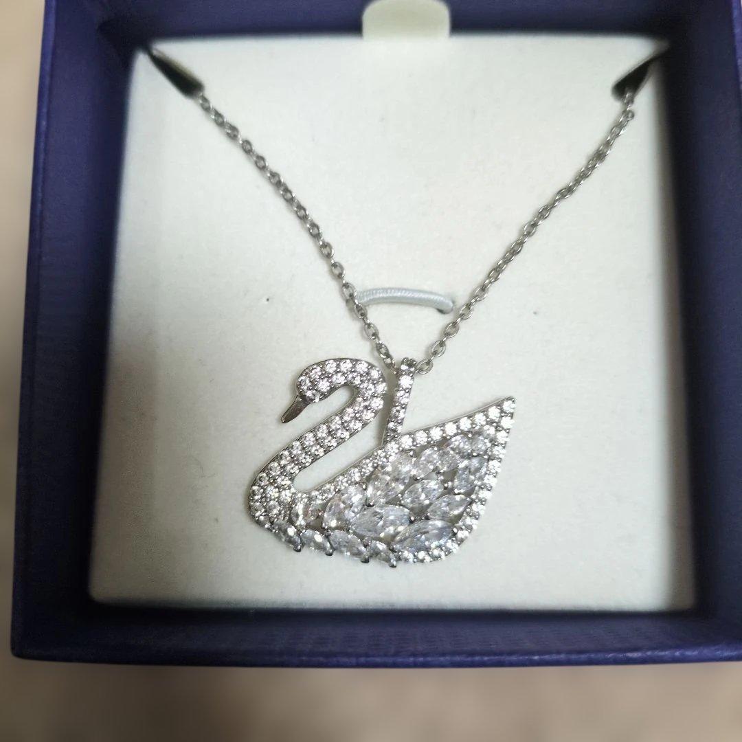 限界売切最終価格！スワロフスキー　ネックレス