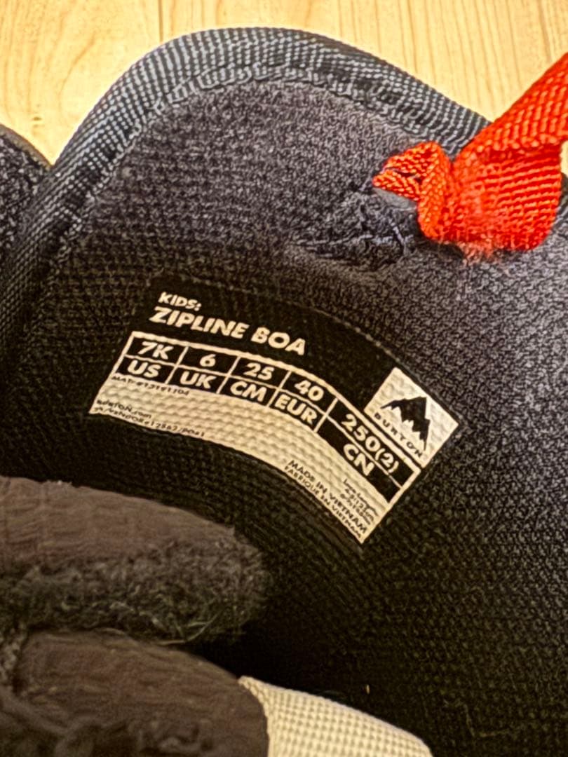 Burton子ども用スノーボードブーツ ブラック