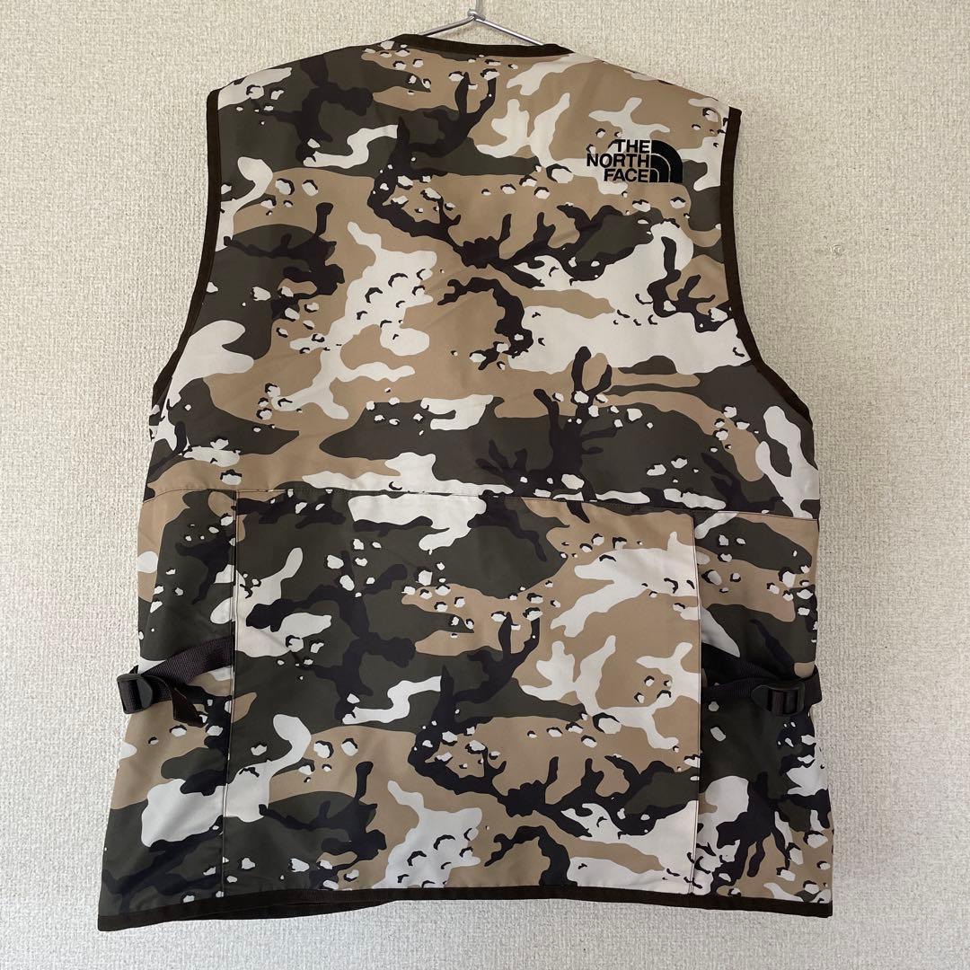 Lノースフェイスカモフラ迷彩5ポケットフィッシングベストタグ付き