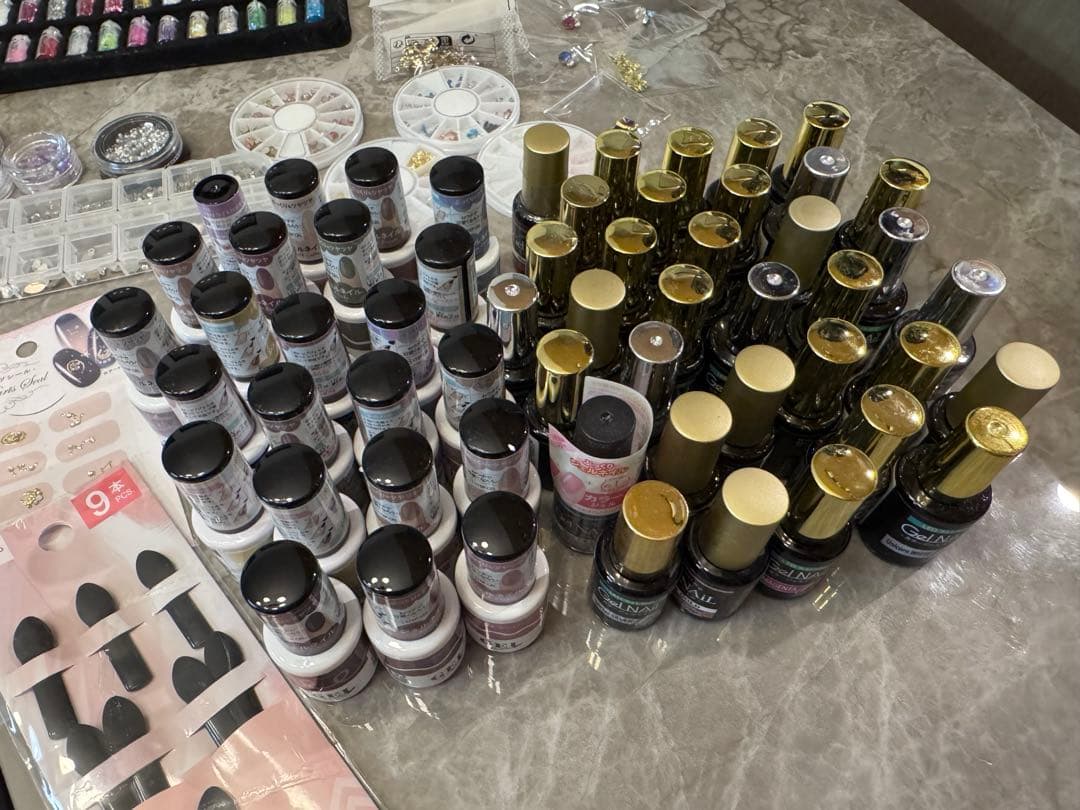 セルフネイル　スターターキット　ジェルネイル　まとめ売り