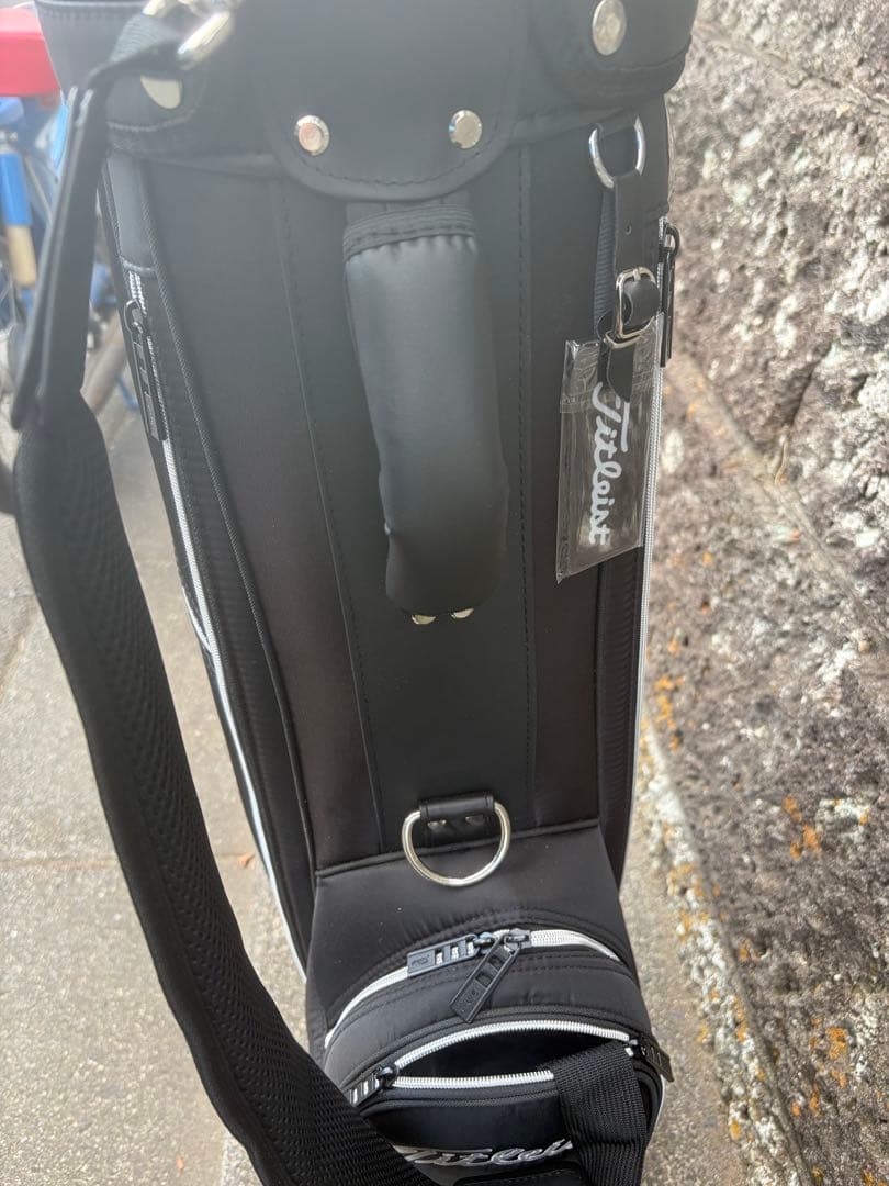 出ました！タイトリスト キャスター付き　キャディバッグ