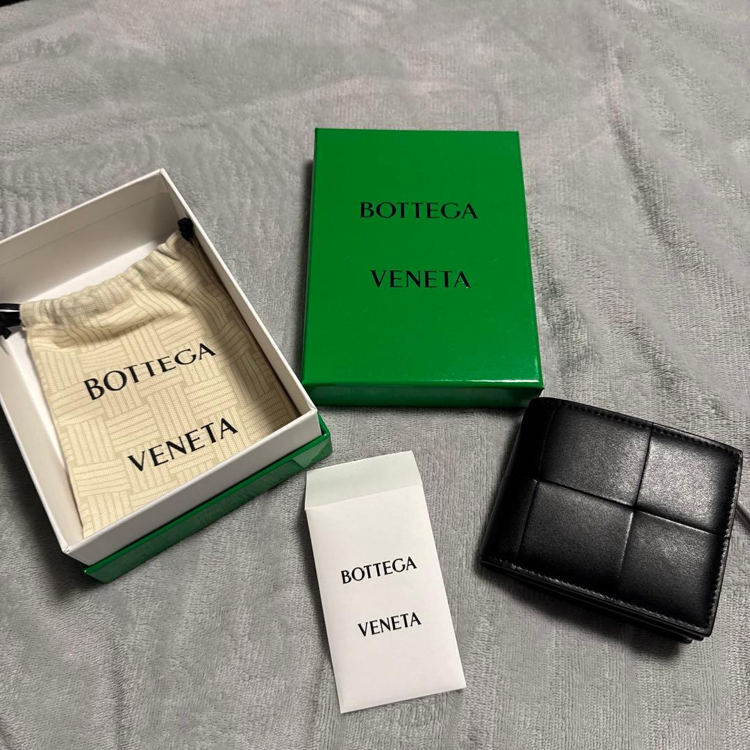 BOTTEGA VENETA ブラック 二つ折り財布