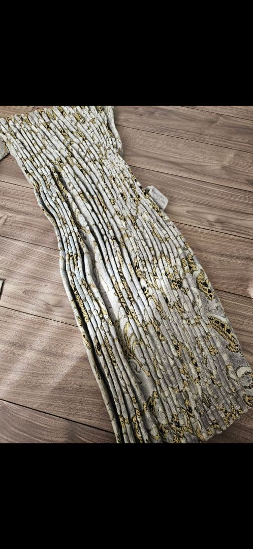 金華山　モンブランローズ シルバー　仮眠カーテン　プリーツ　トラック　雅