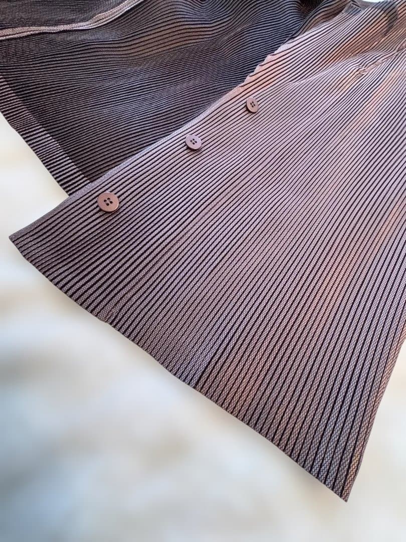 [希少] ISSEY MIYAKE　しっかりとしたプリーツ ジャケット