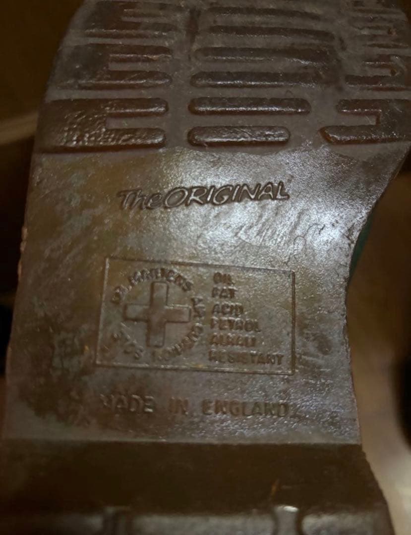 Dr. Martens グリーン　8ホール　uk8