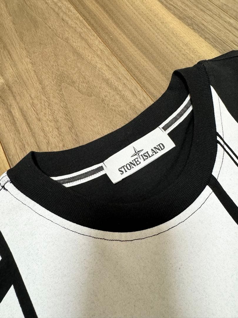 国内正規品　美品　ストーンアイランド　ビッグロゴ　tシャツ　Mサイズ　T100