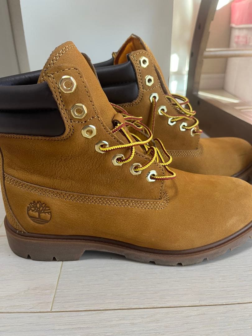 Timberlandイエローブーツ箱付き