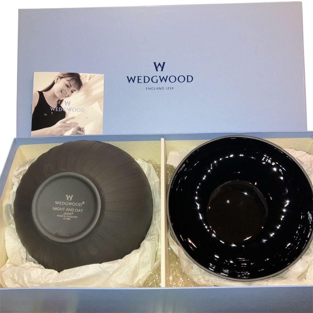 ウェッジウッド　ナイトアンドデイ　ブラック　ボウル