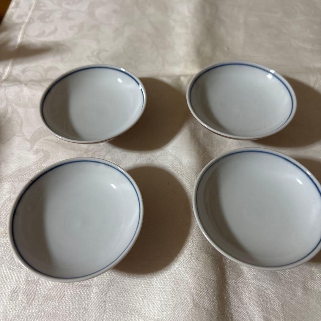 九谷焼　上出長右衛門　上出長右衛門窯　煮物碗　むし碗　蓋付き小鉢　4 個