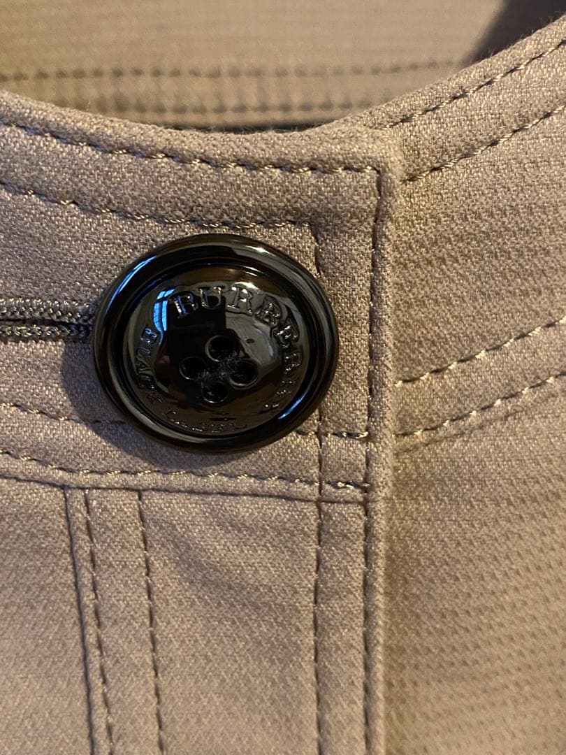 【美品】BARBERRYノーカラージャケット　38