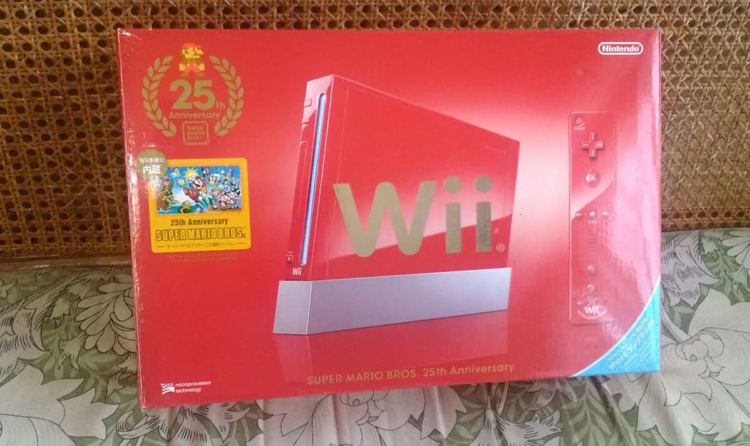 【限定品】美品　スーパーマリオ２５周年記念仕様