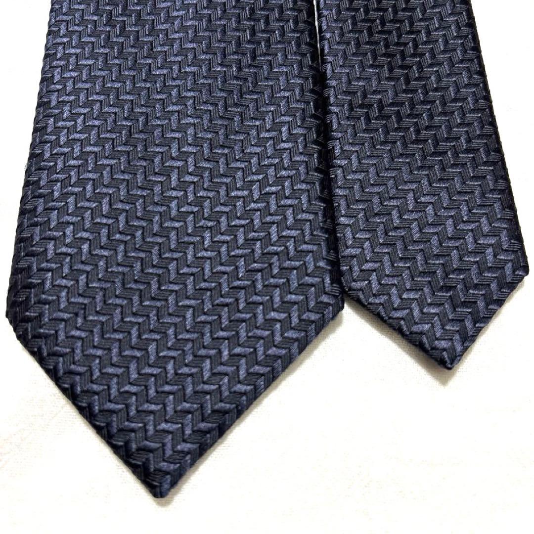 極美品　Brioni ブリオーニ　ネクタイ　ジャガード　ネイビー　肉厚　光沢