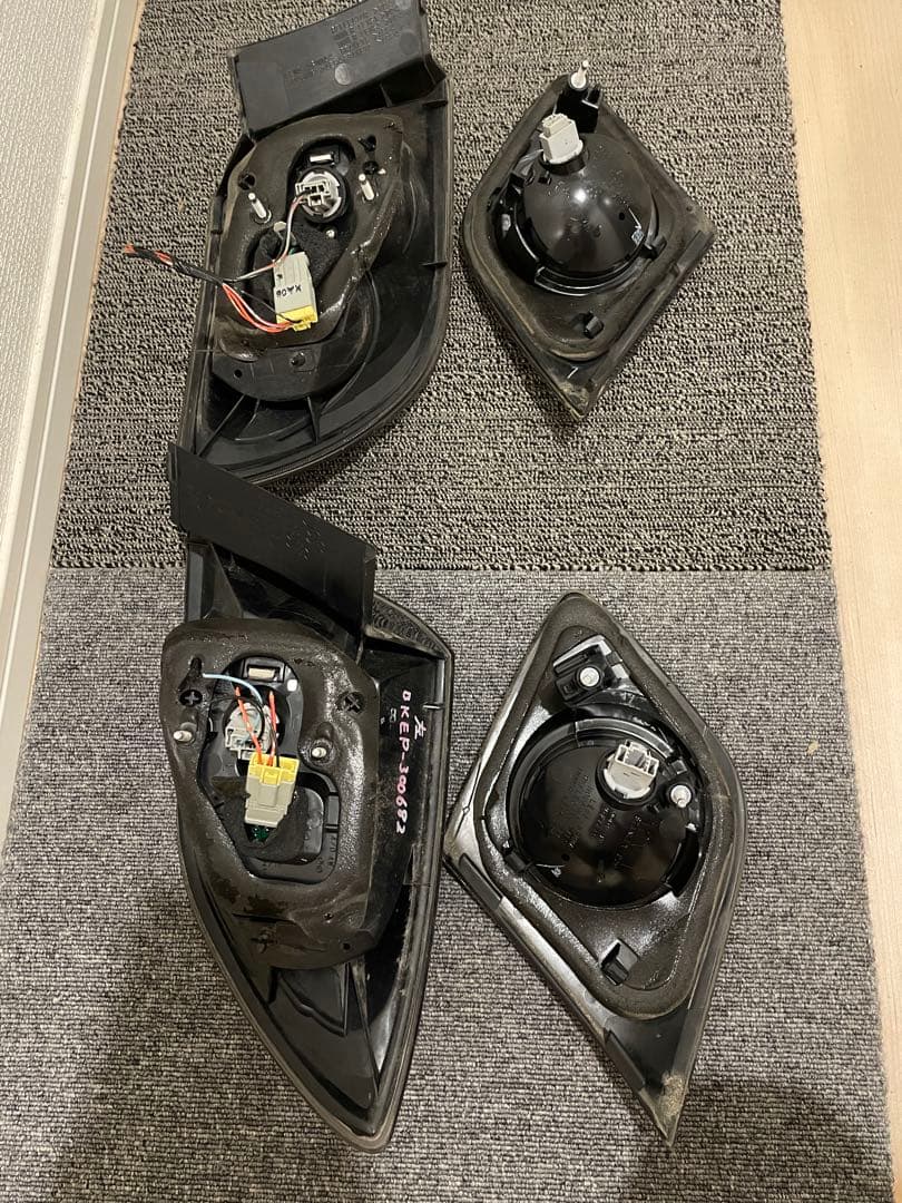 マツダ アクセラスポーツ テールランプセット