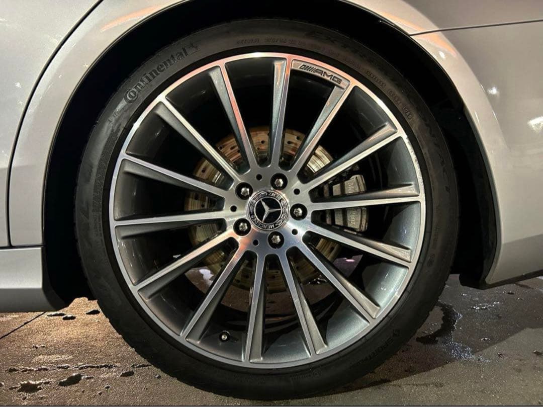 リヤ Mercedes-Benz 純正20インチ