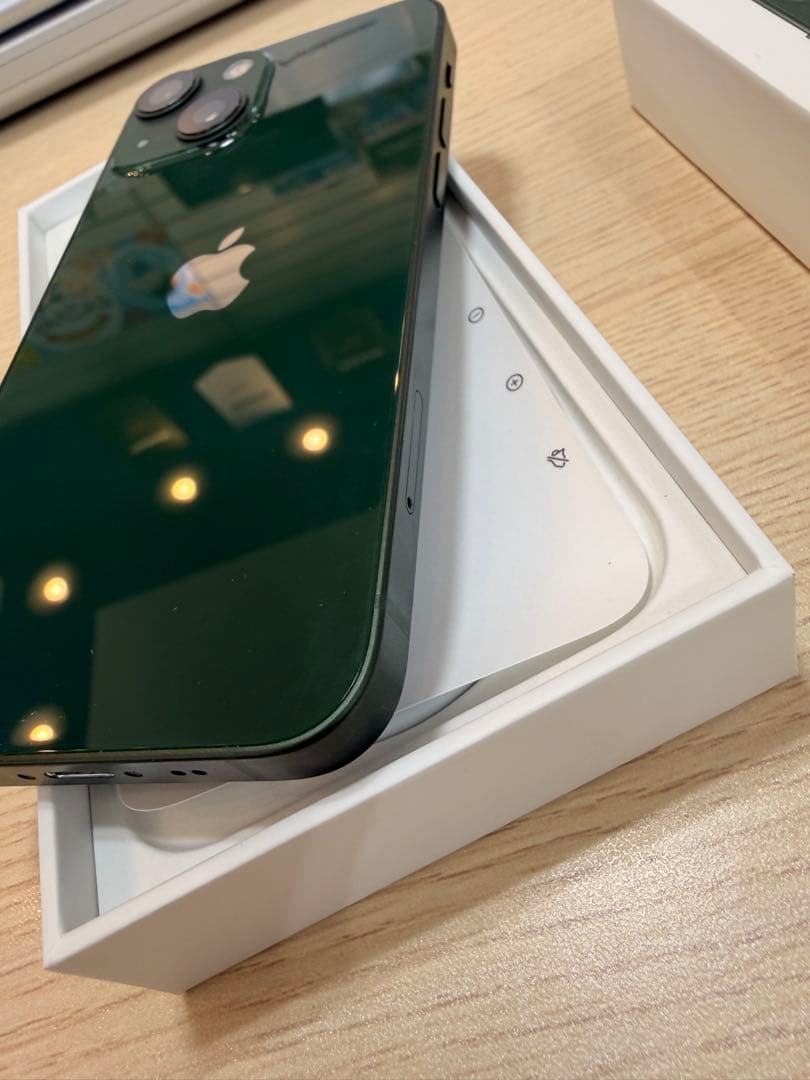 iPhone 13mini 128GB 短期間出品