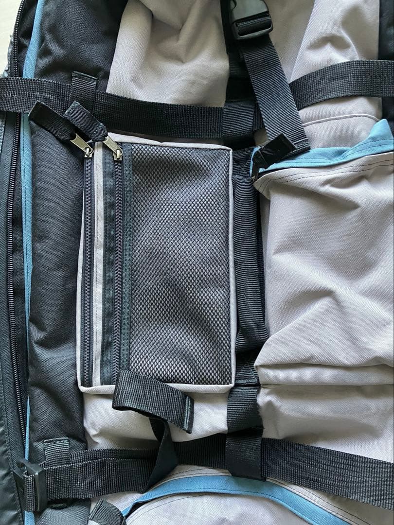 BURTON バートン　トラベルバッグ