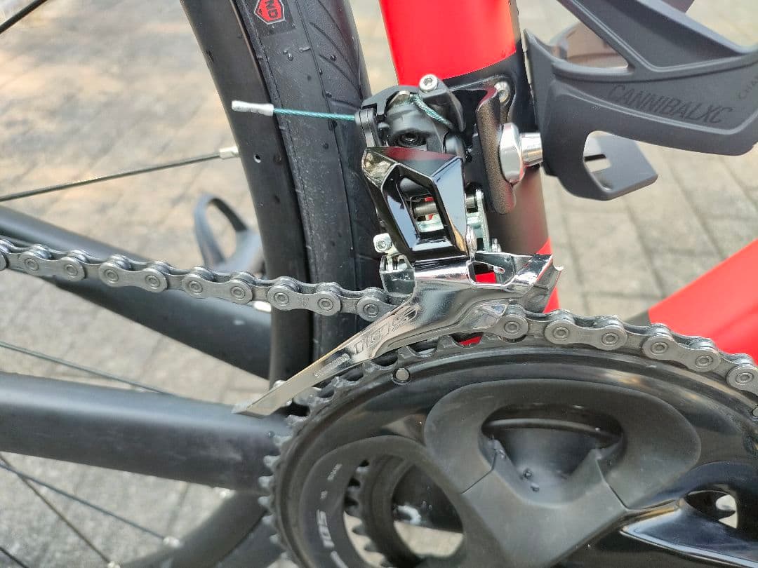 ウィリエール　ガルダdisc　完成車　ロードバイク　カーボンロード