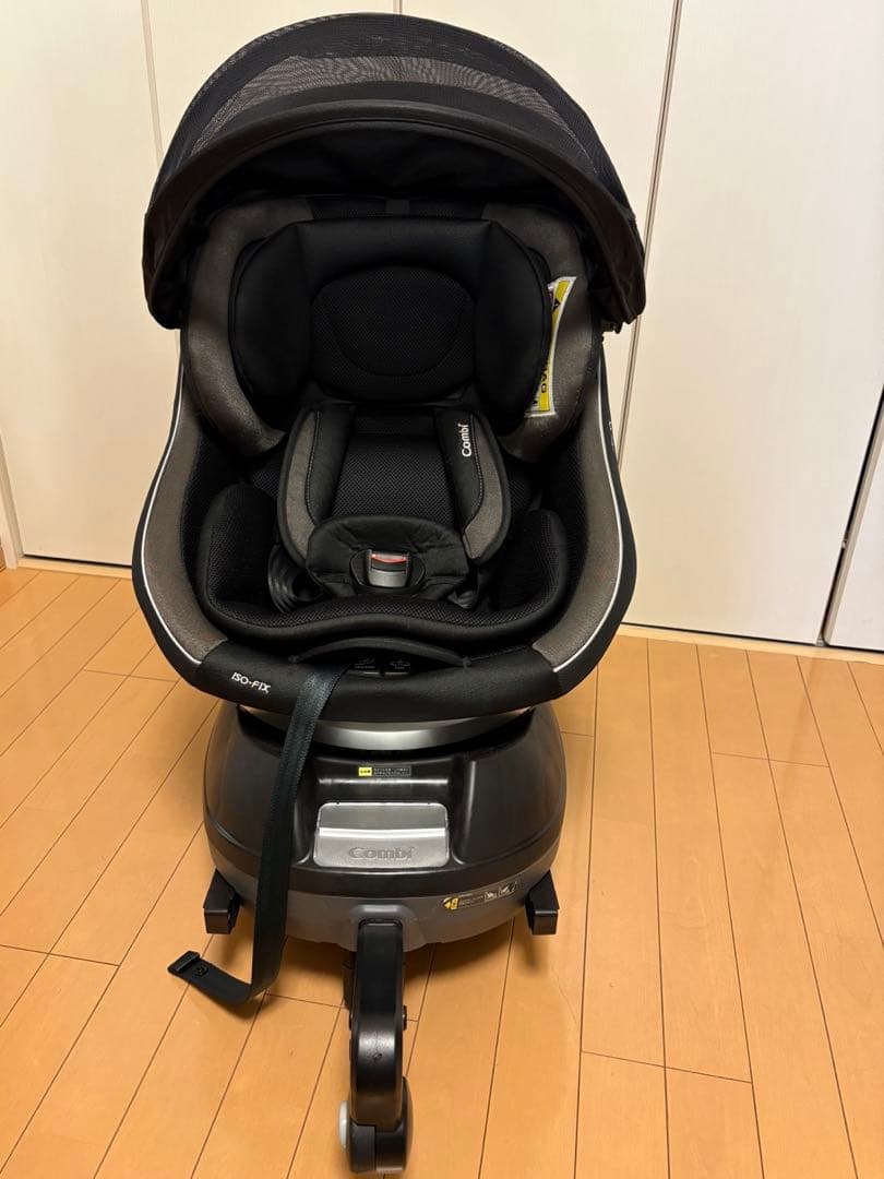 Combi クルムーヴスマート ISOFIX JG-650 ブラック