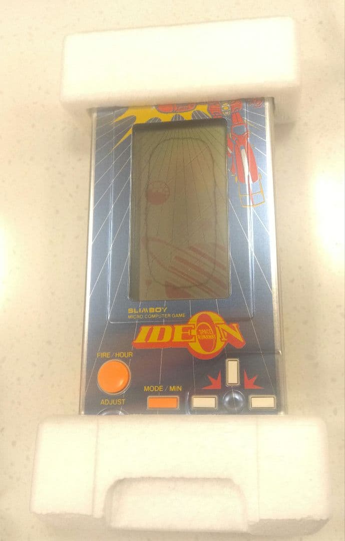 お値下げ中(未使用美品)　イデオン　SLIMBOY LSIゲーム