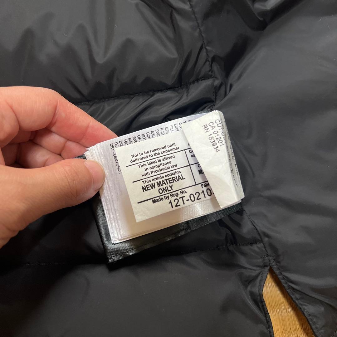 ダウンベスト 黒 ノースリーブ ロゴパッチ