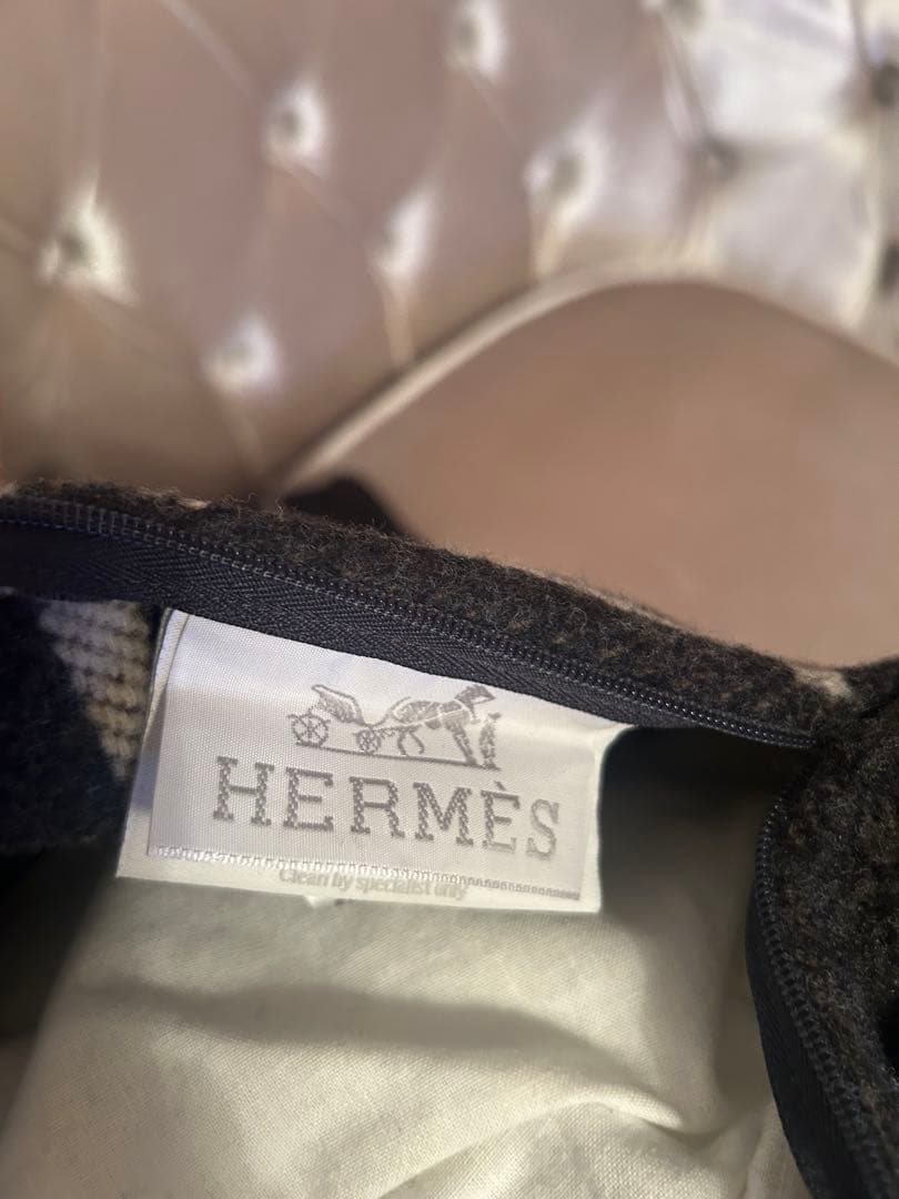 ☆未使用に近い☆HERMESクッション 《アヴァロン》 PM