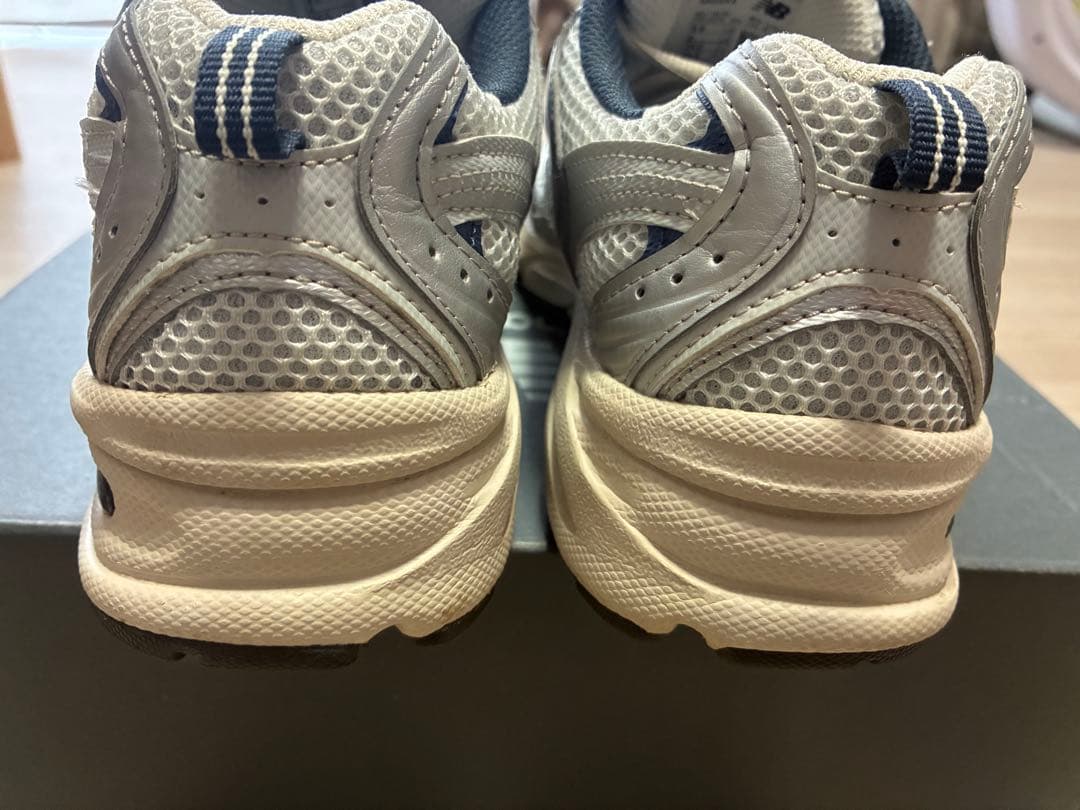 ニューバランス MR530KA 24.5 D width