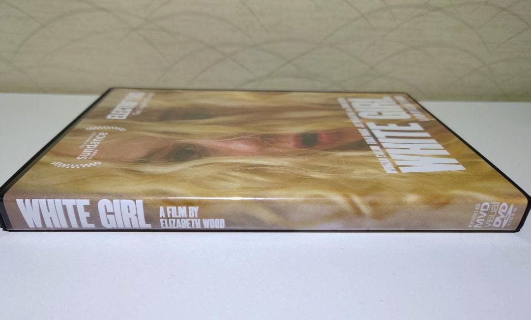 WHITE GIRL 　DVD