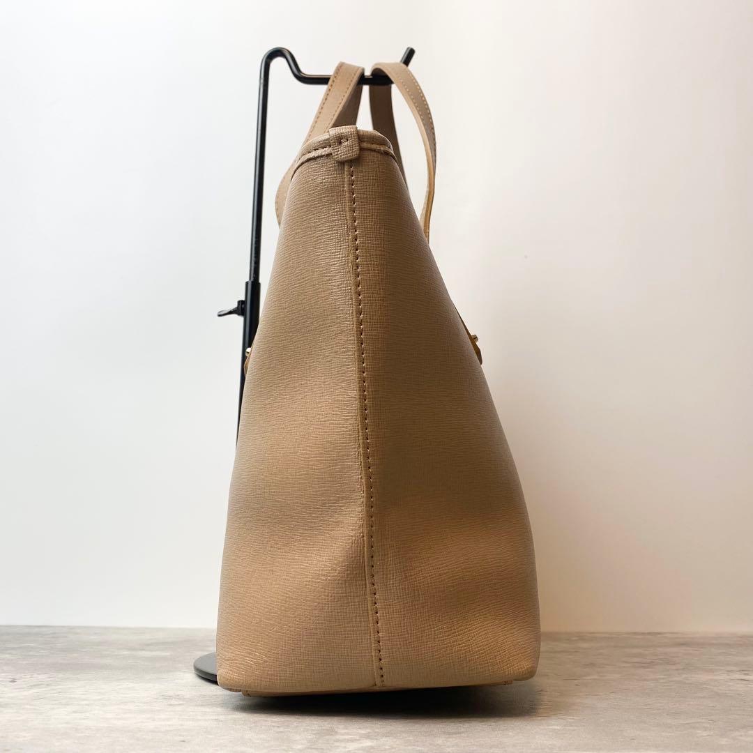 【未使用級】FURLA ハンドバッグ 2way デイジー チャーム ベージュ