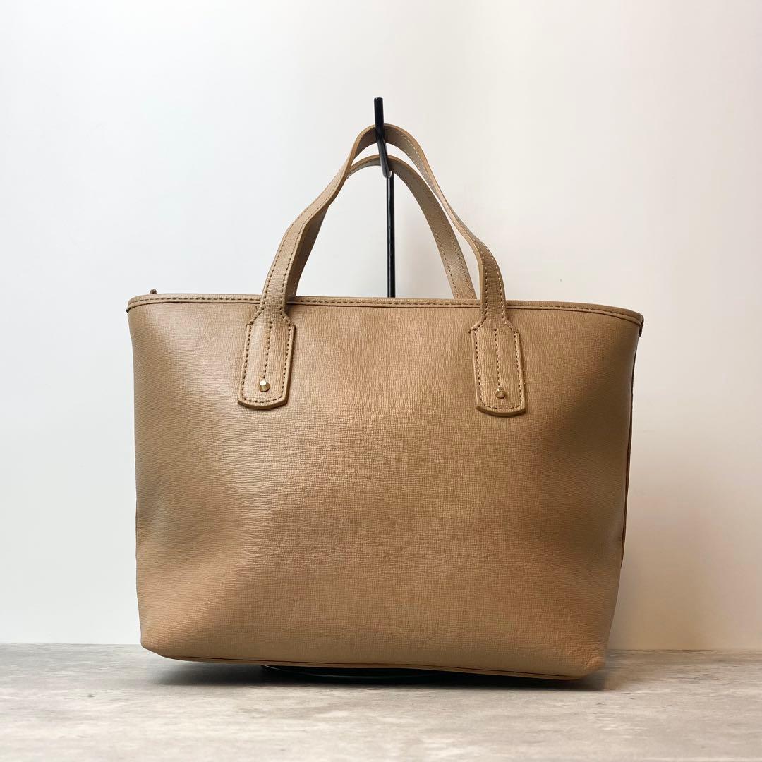 【未使用級】FURLA ハンドバッグ 2way デイジー チャーム ベージュ