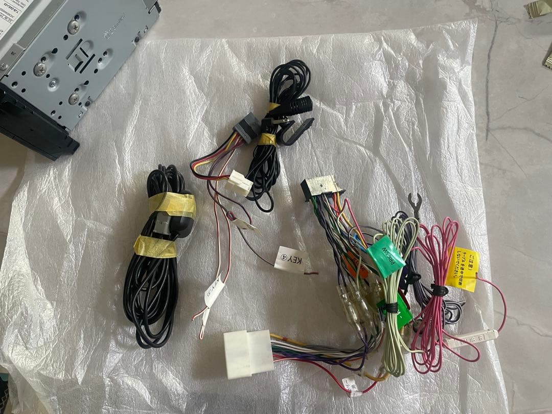 ケンウッド　フルセグナビ　D707BTW