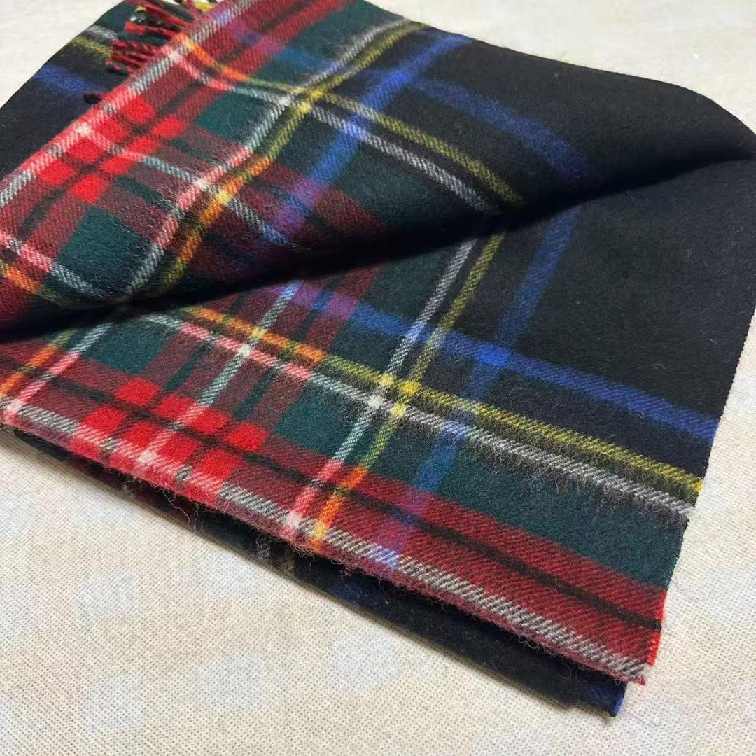 P*S様 ジョンストンズ カシミア 大判ブラックスチュワート ストール マフラー