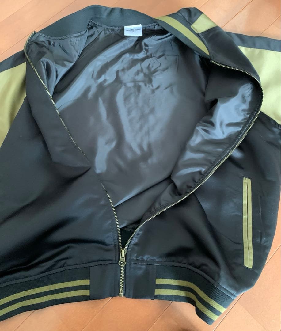 USJニンテンドーワールド限定クッパ刺繍ブルゾンLサイズ