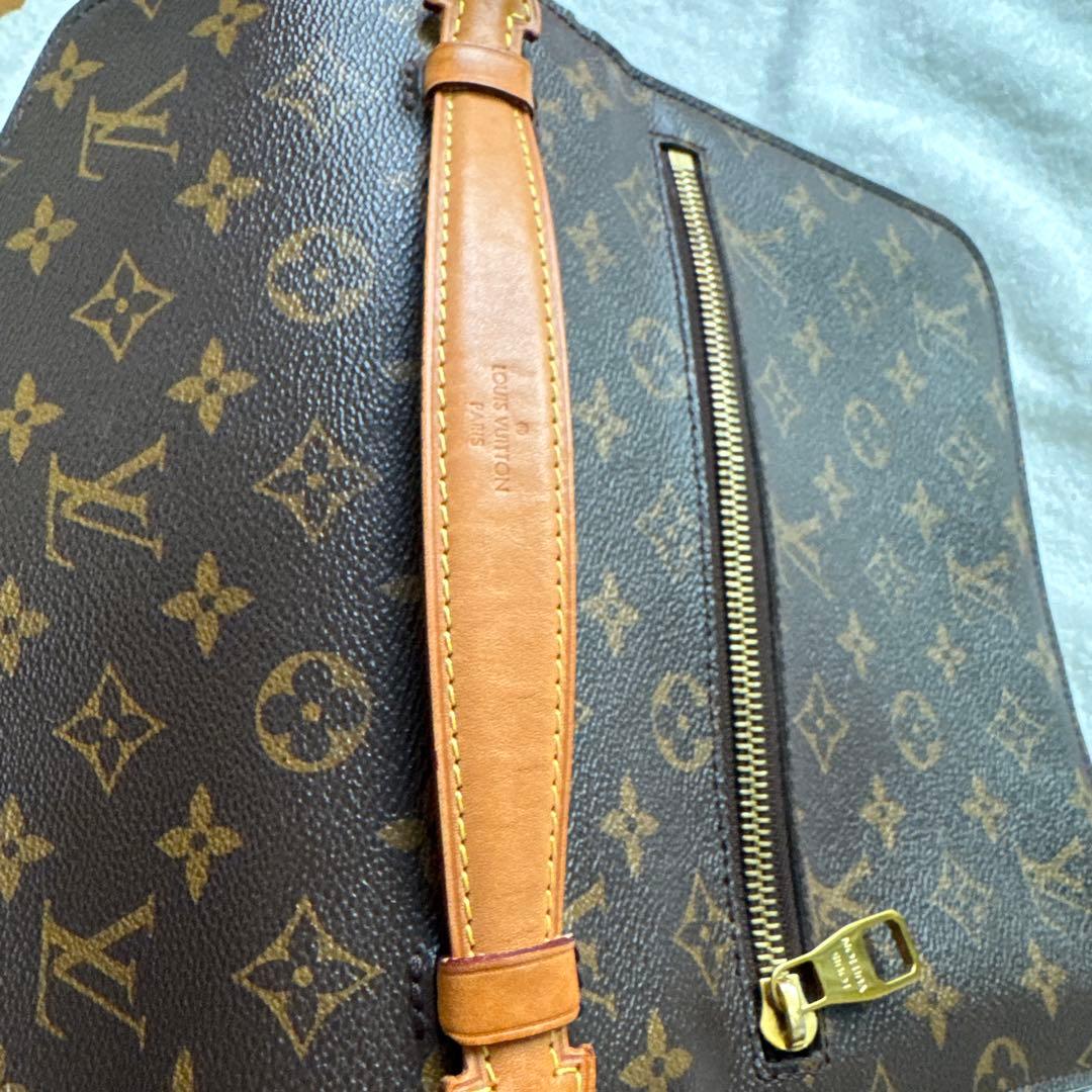 Louis VuittonM484875 モノグラムショルダーバッグ