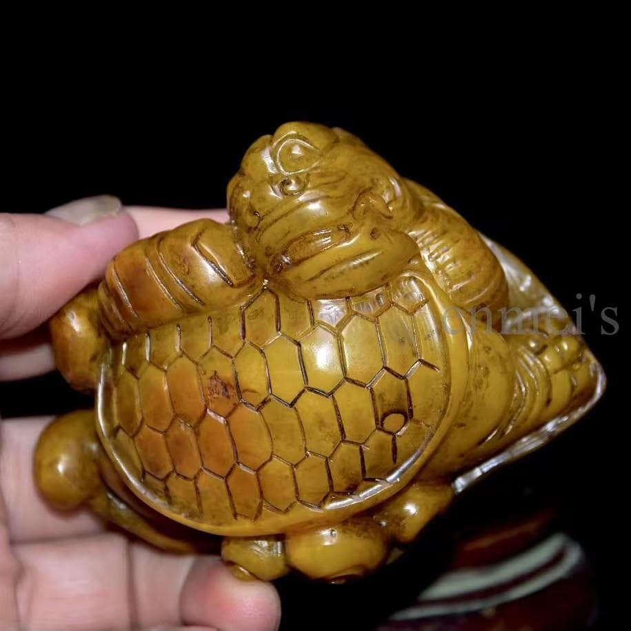 寿山石 田黄石 亀形彫刻 古印材 丁亥年作 竹唐刻 木箱付 美術収蔵品 風水開運